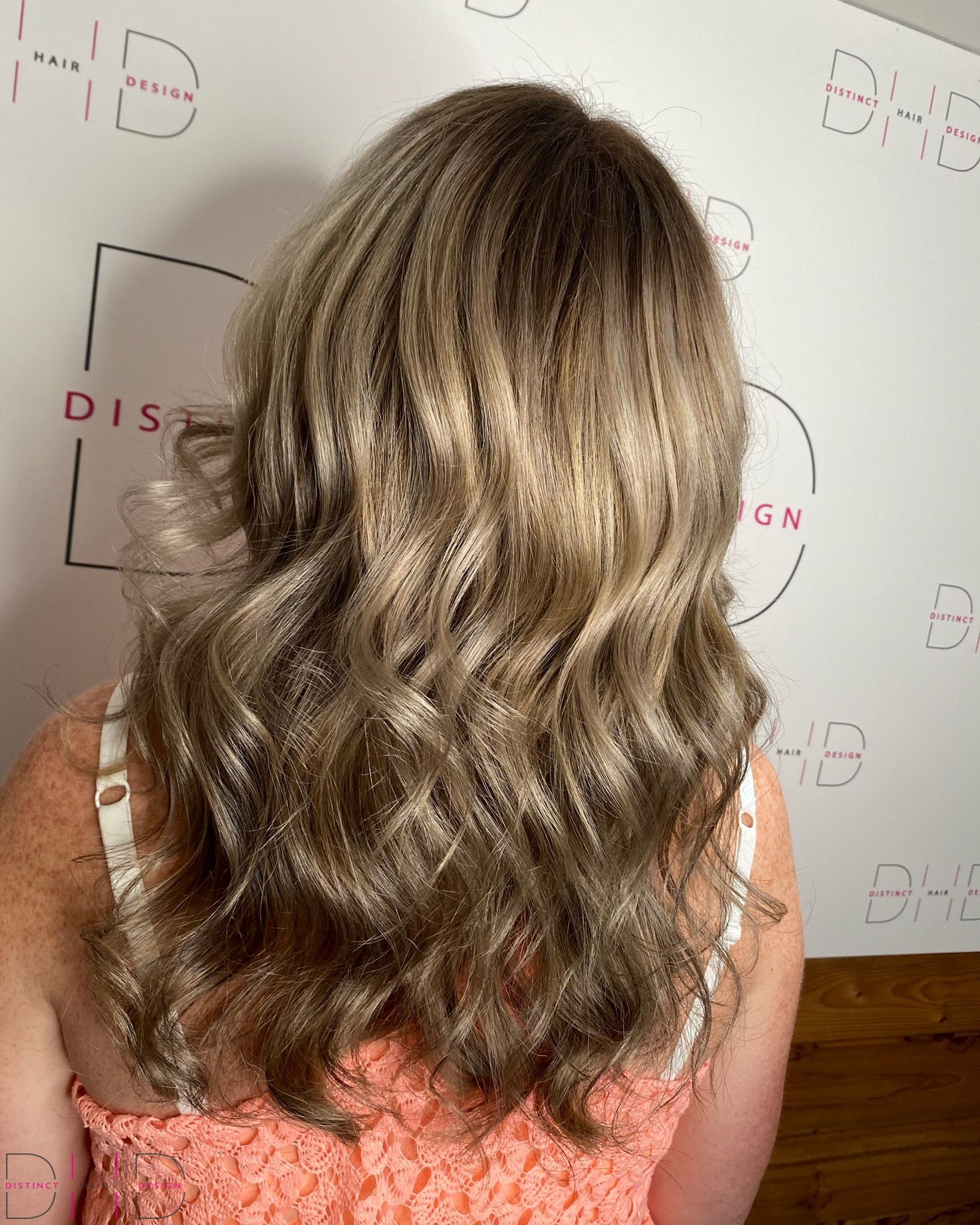 Long Hair - Styled Wavy Blonde Balayage